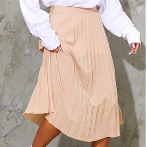 PrettyLittleThing Midi Skirt